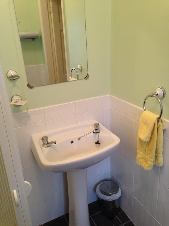 Kilbora B&B Camolin Værelse billede